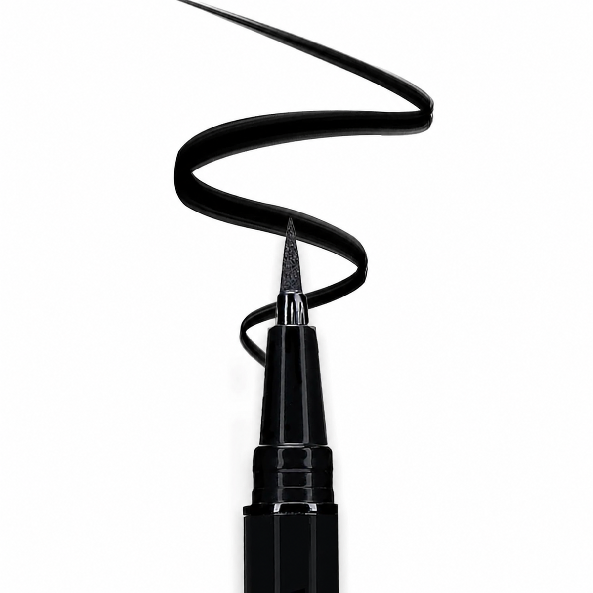 Smooth Eyeliner Liquid Pen with long-lasting wear and no smudging