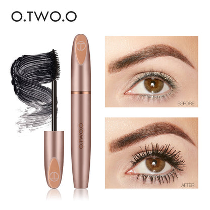 O.TWO.O long and thick mascara fiber paste is sweat-proof and does not smudge